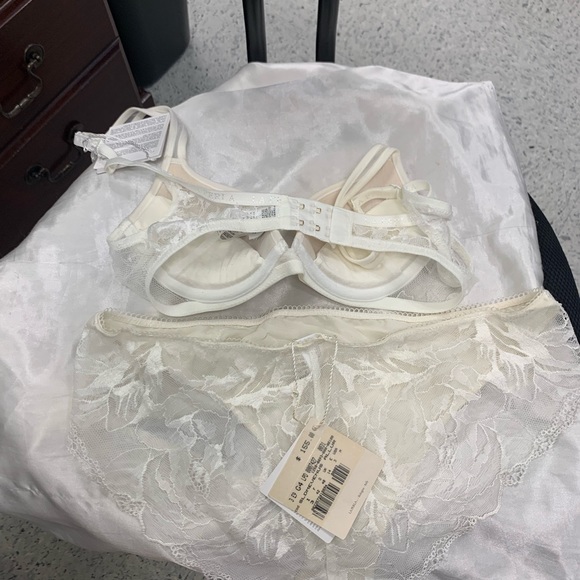 La Perla 2pc matching set - Picture 2 of 10